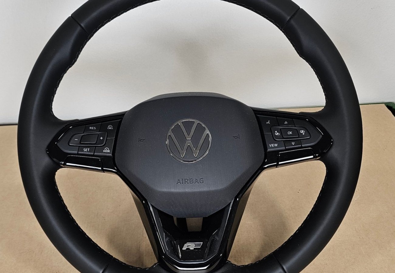 VW T6 T6.1 Leder Lenkrad schwarzes VW Logo Black Edition neu