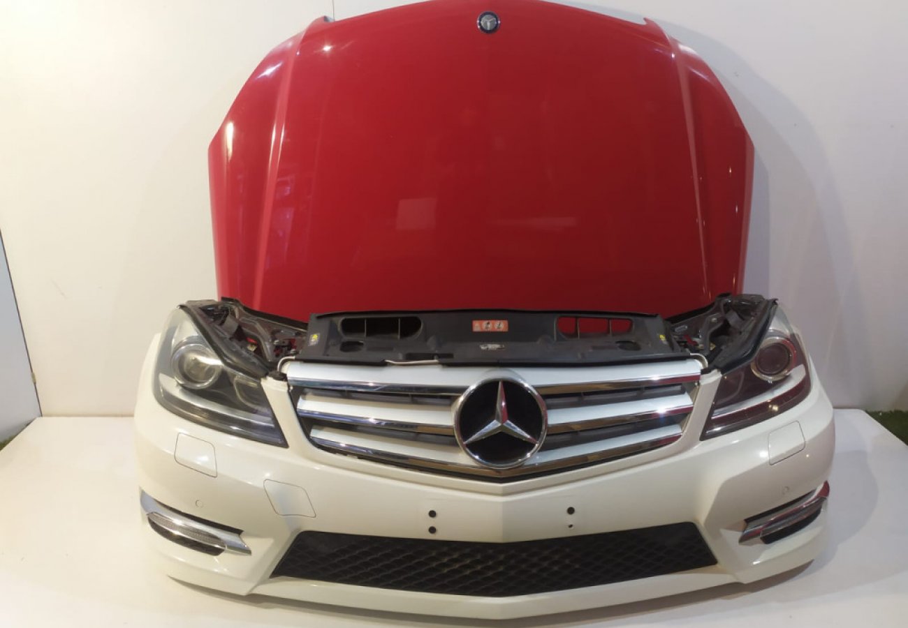 Mercedes-Benz C-Klasse W204 LCI AMG Frontpaket Komple