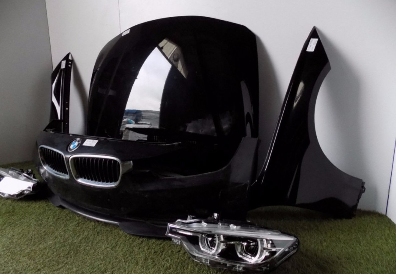 BMW 3er F30 F31 Frontpaket – Motorhaube, Kotflügel, Scheinwerfer, Stoßstange (Original, Schwarz 668)
