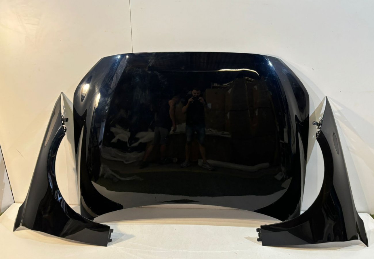 BMW 1er F52 Sedan Karosserie Set