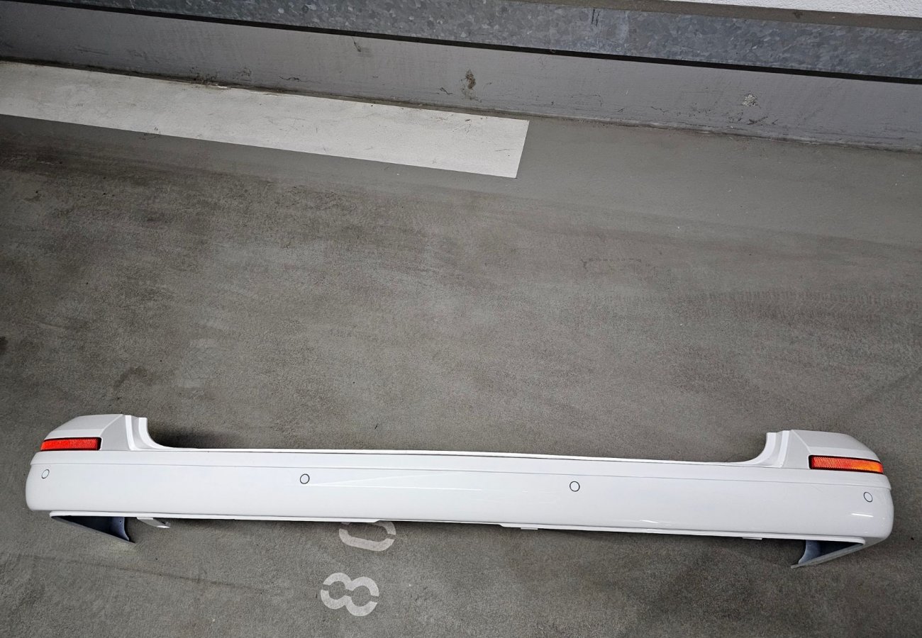 VW T6 T6.1 Stoßstange Hinten Original – mit PDC, für Fahrzeuge mit Heckklappe