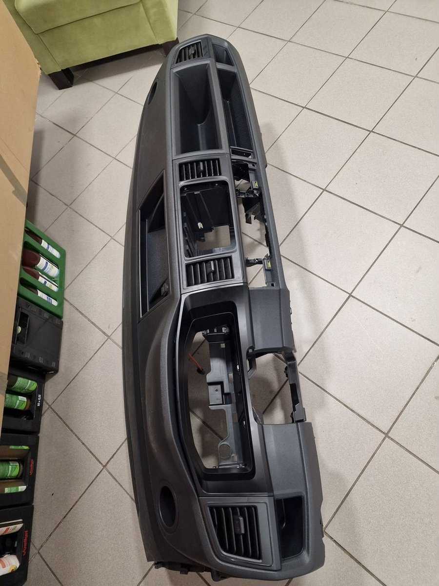 Foto von VW-BUS T6 Transporter Armaturenbrett Set  für VW Bus Ersatzteil