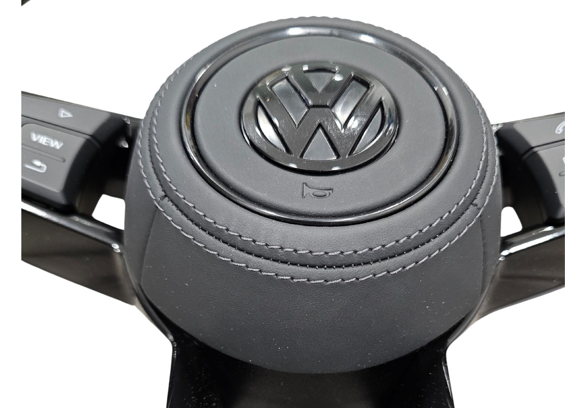 VW Golf 7 R-Line Lenkrad – Echtleder, koldengeschaltet, sportliches Design