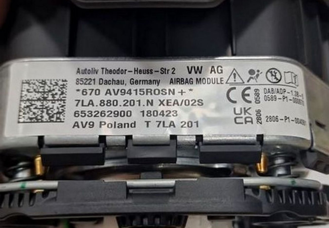 VW T6.1 Lenkrad mit Airbag – Neues Originalteil für Multivan, Transporter, Caravelle